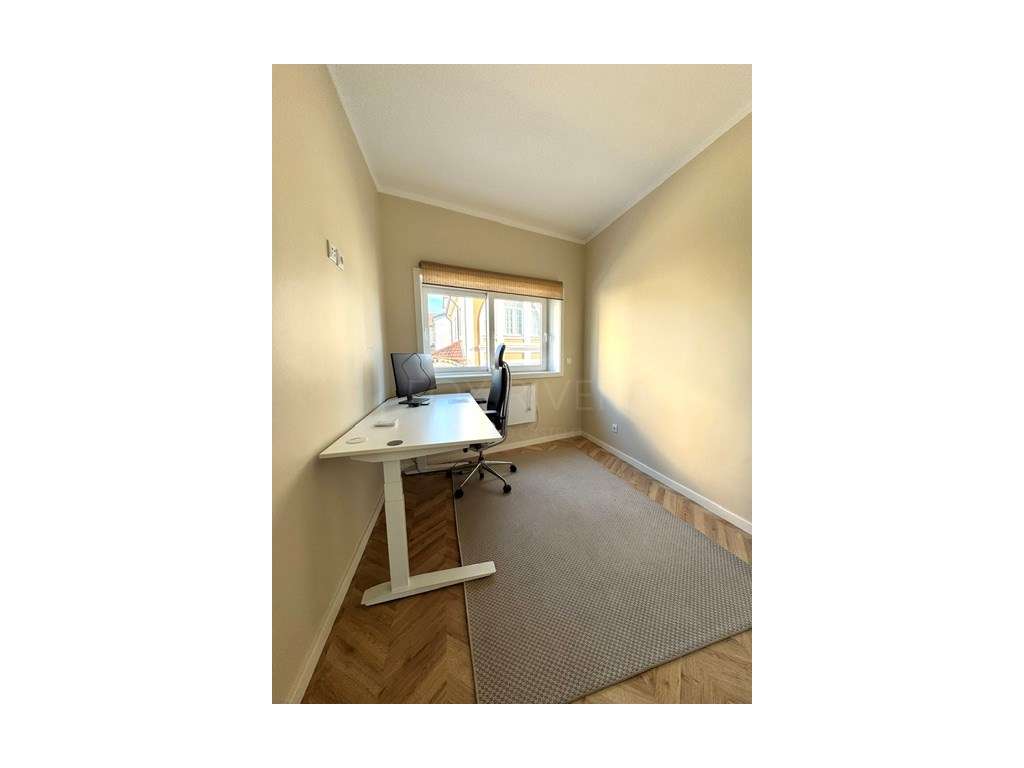 Apartamento T3+1 renovado para venda, na Rua São Dinis, Paranhos, P...-8