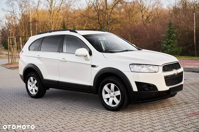 Chevrolet Captiva 2.2 d LT+ - 16