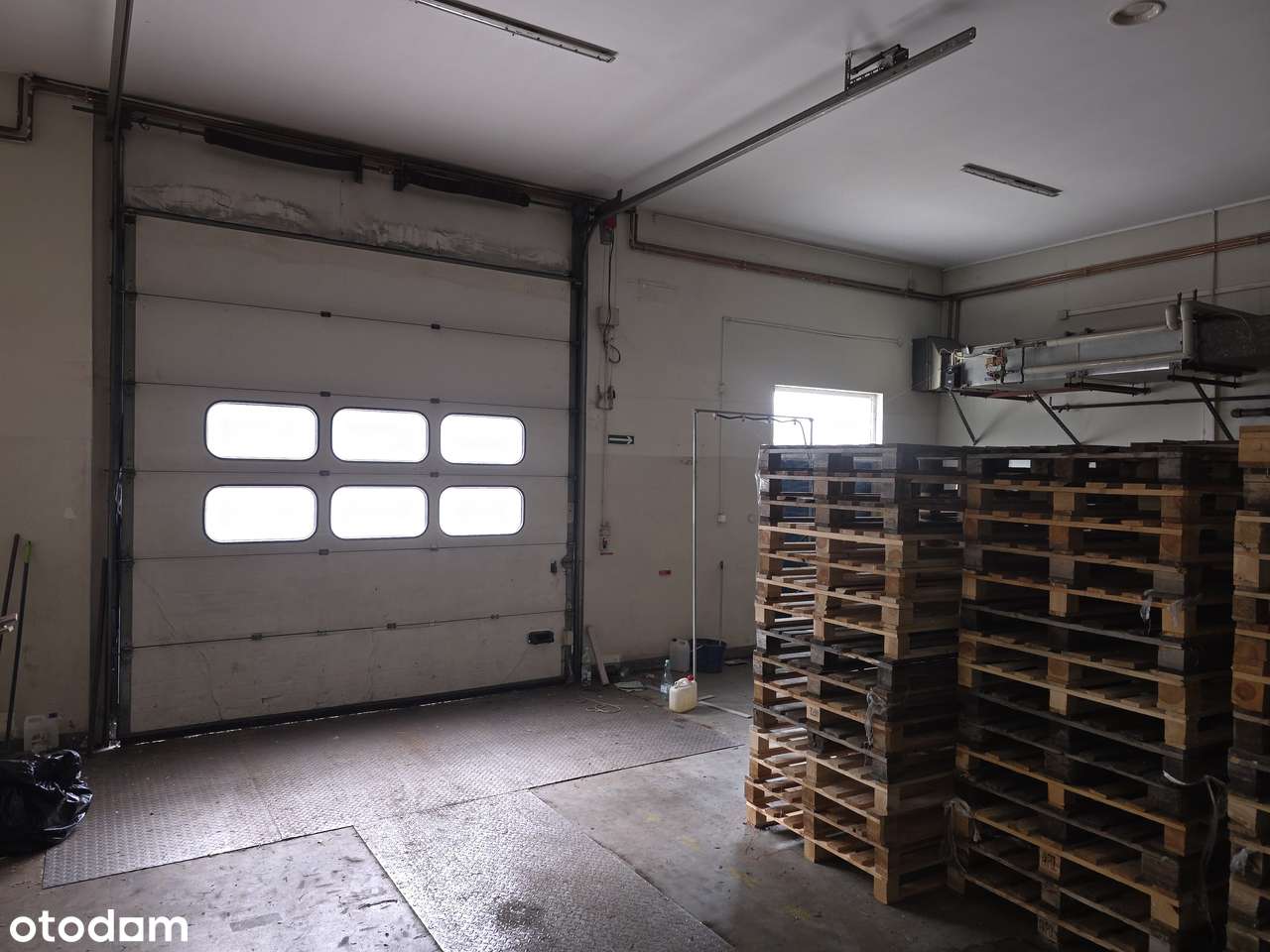 budynek biurowo-magazynowy-11