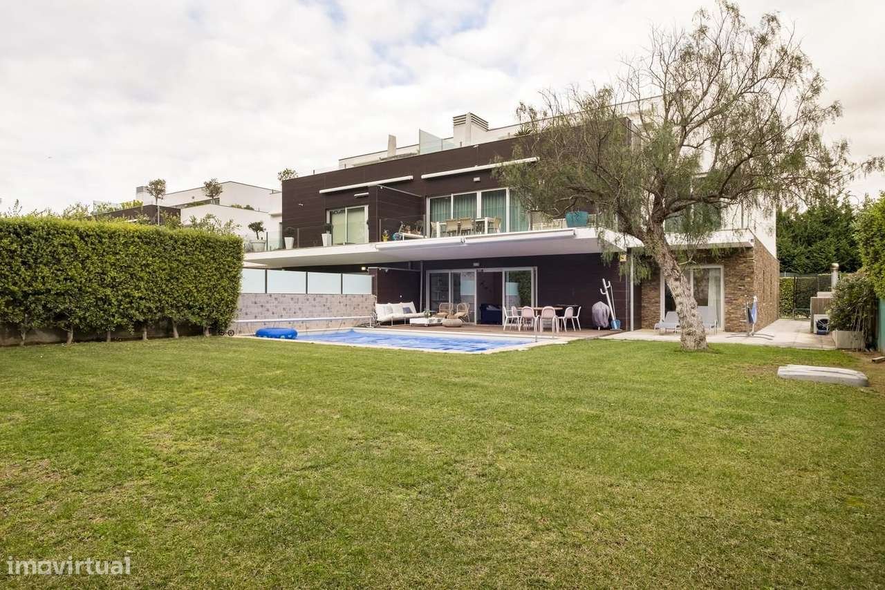 Apartamento T3 com jardim, Costa da Guia, Cascais-0