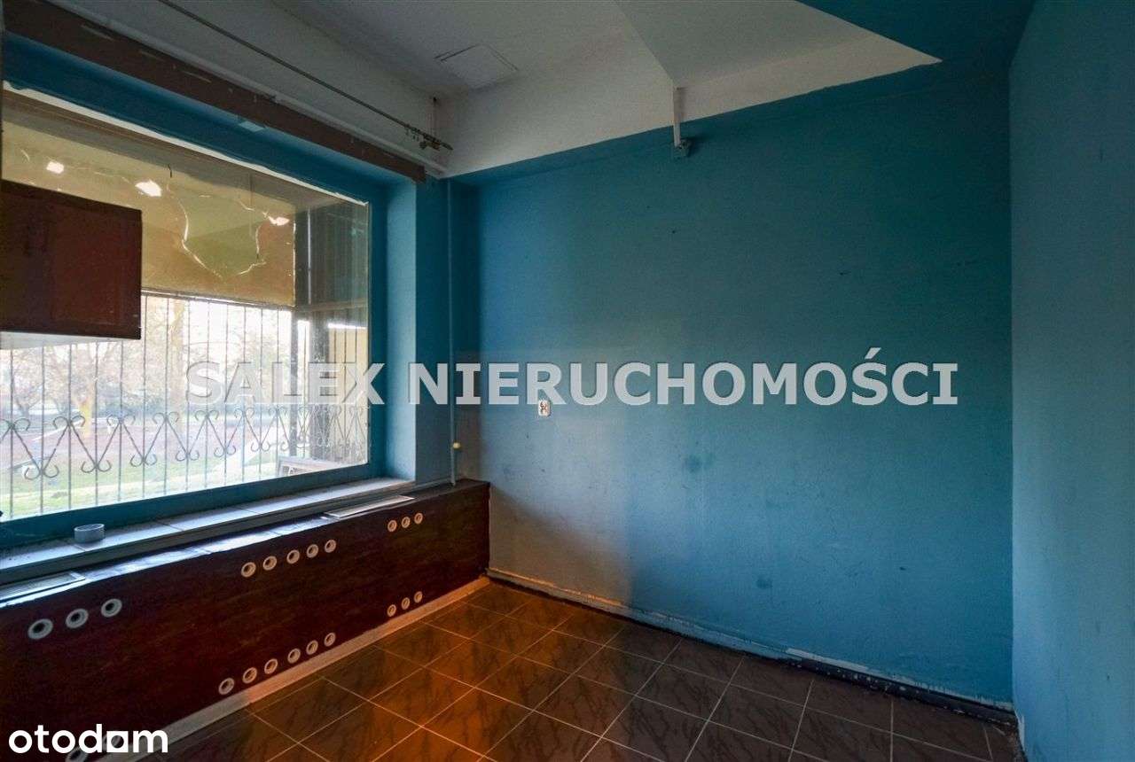 Budynek handlowo-usługowy z własnością gruntu-11