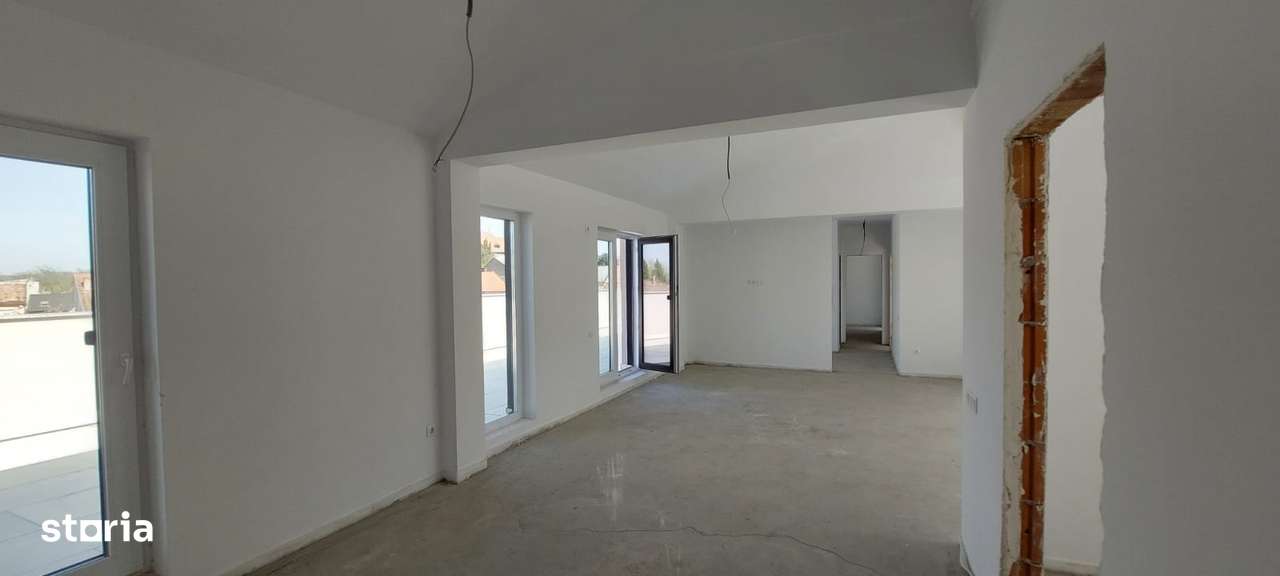 Imobilstar vinde penthouse in bloc nou- zona Papiu-2