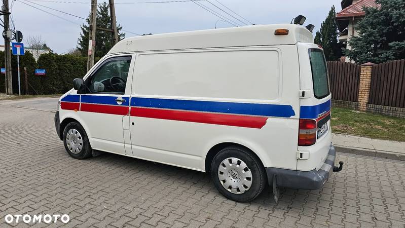 Volkswagen Transporter - 32