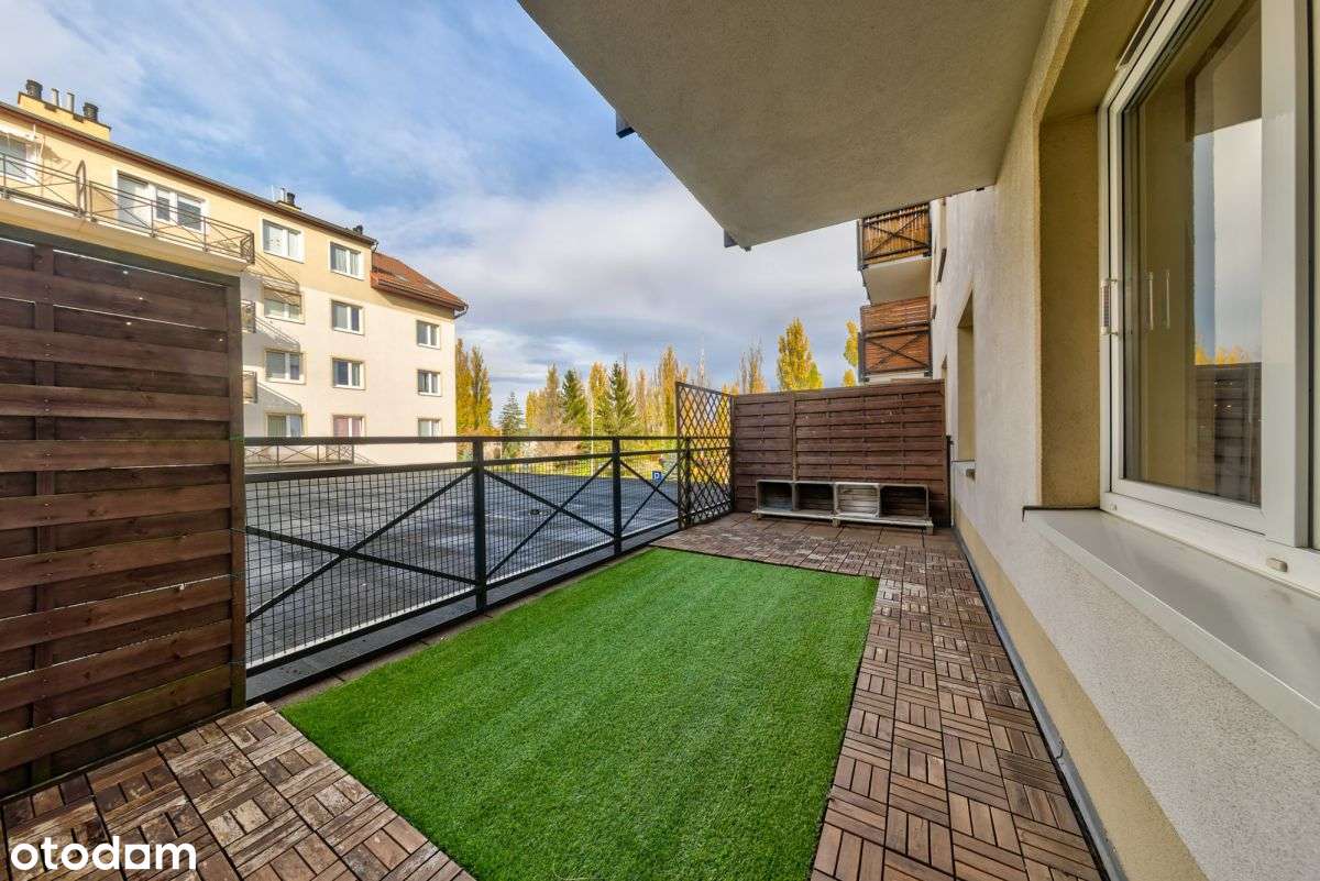 Wygoda, taras i świetna lokalizacja!-12