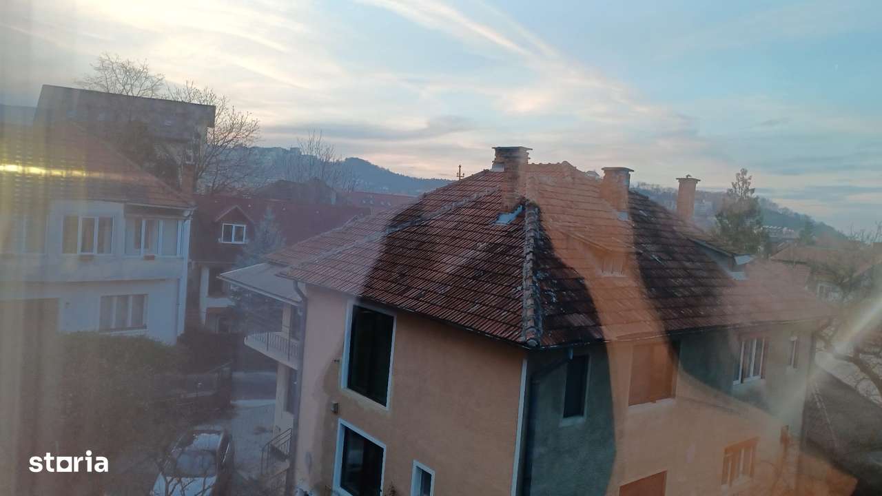 Apartament 2 camere ultracentral, bloc tip vila, etaj 2/2, renovat.-10