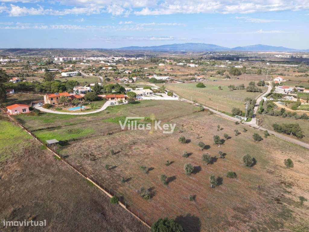 Quinta para venda em Lagos, perto do Golfe Palmares e da Meia Praia - Grande imagem: 2/59