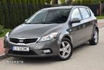 Kia Ceed Cee'd 1.6 Crdi Comfort + - 1