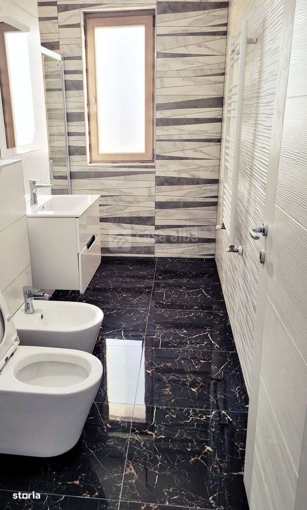 Locuinta tip insiruita, la 7 minute de Pacurari - Imagine principală: 5/9