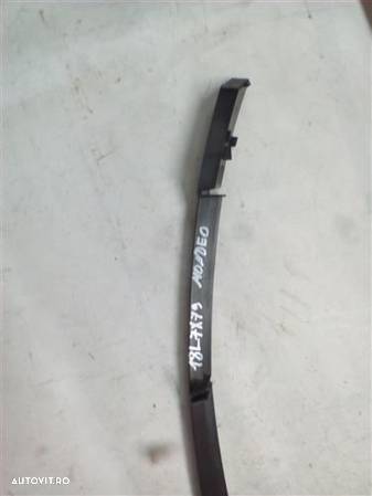 Grila centrala superioara bara fata Ford Mondeo An 2000-2004 - 3