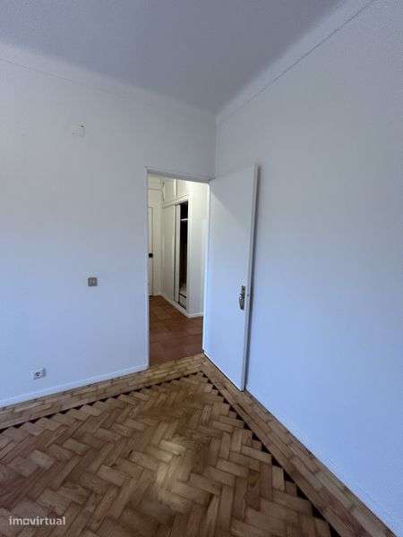 Arrenda T2 Alcobaca - Grande imagem: 4/12