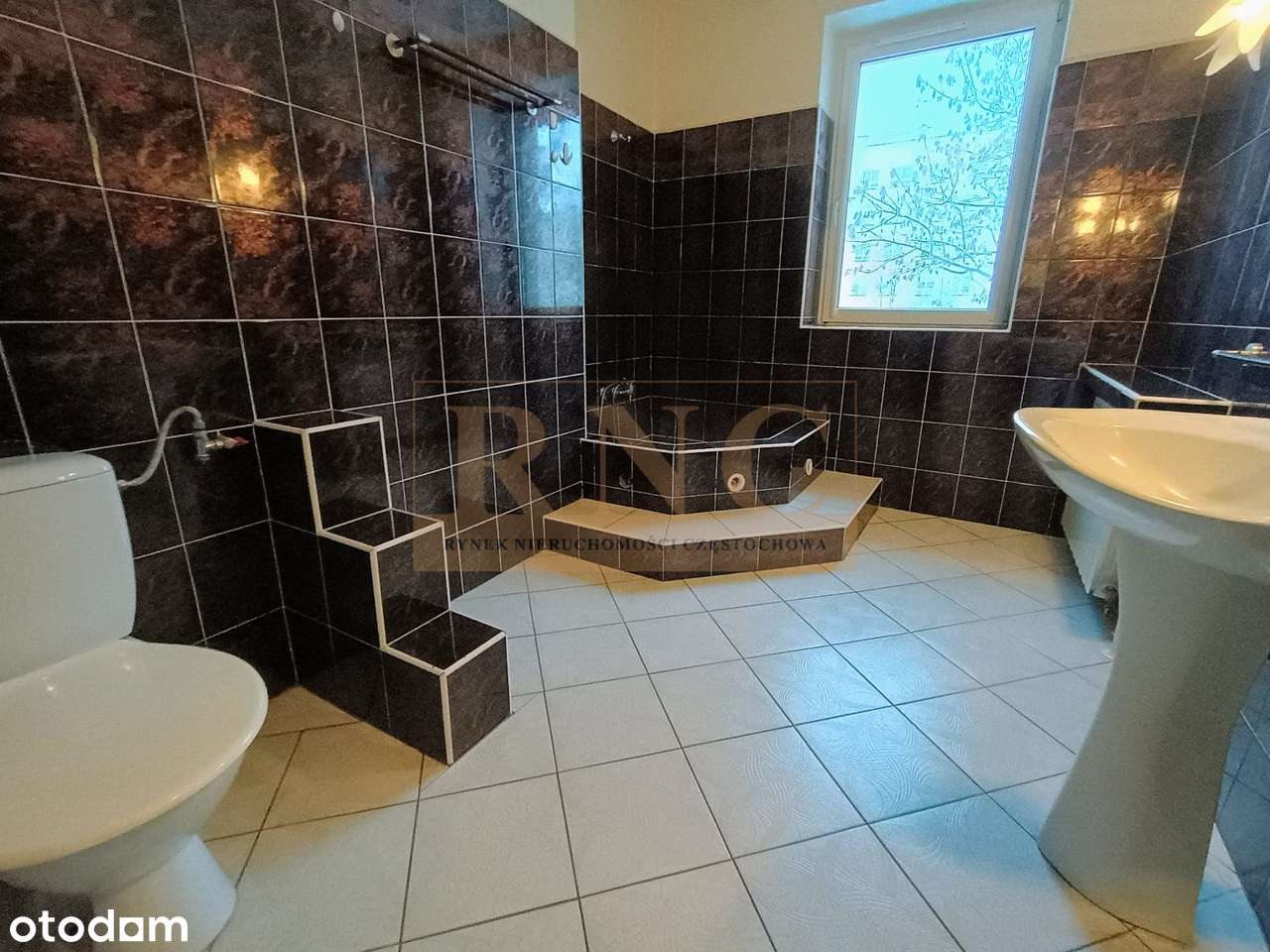 Mieszkaj i prowadź działalność | Dom i garaże pod branżę samochodową-9