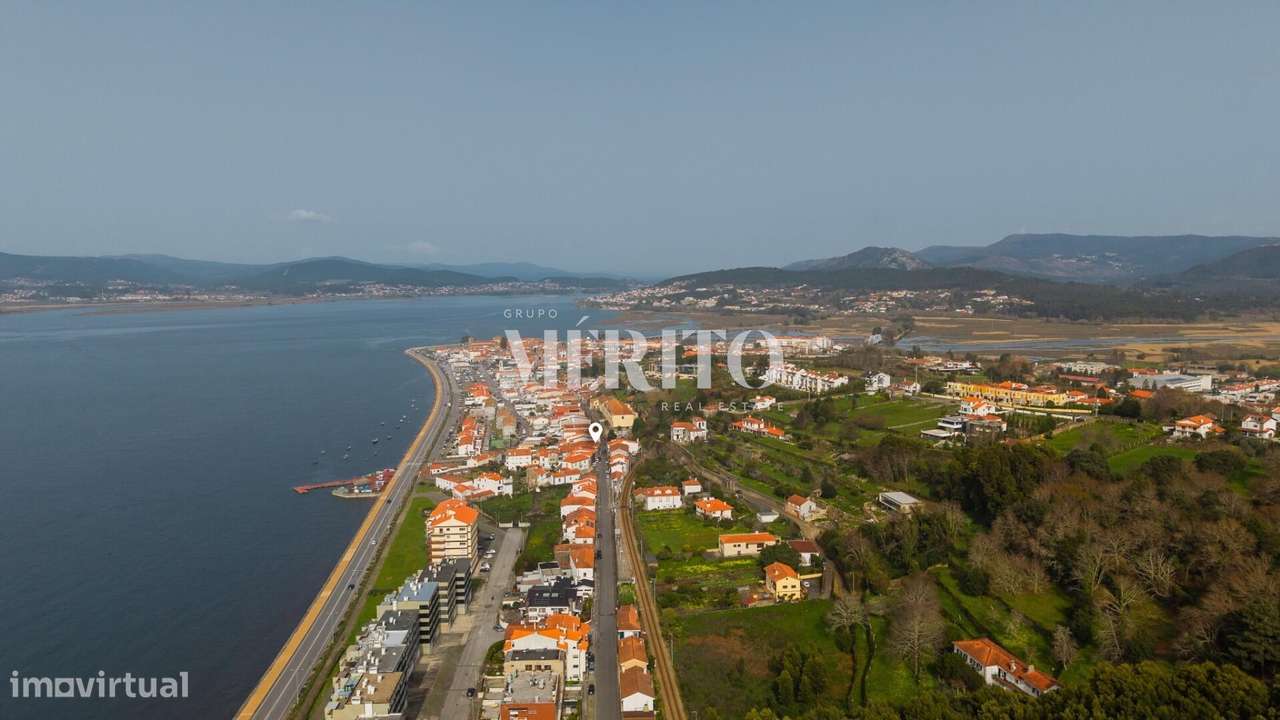 Moradia com Alojamento Local-42