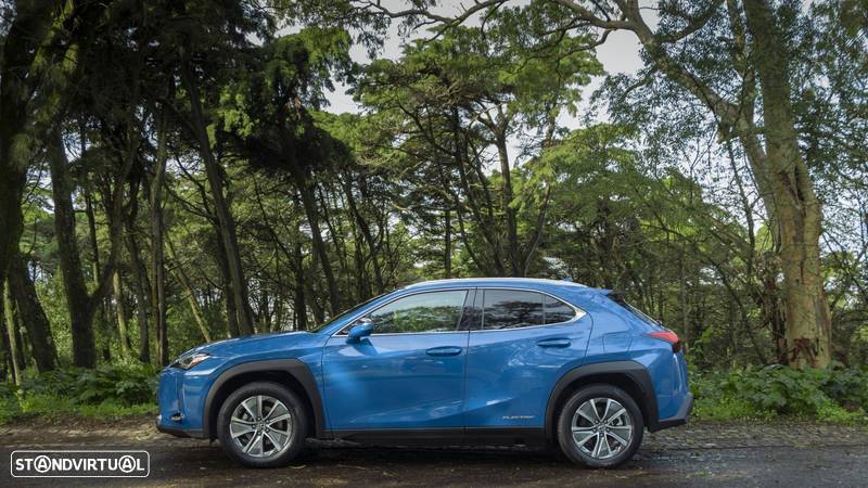 Lexus UX 300e Premium+TAE - 8