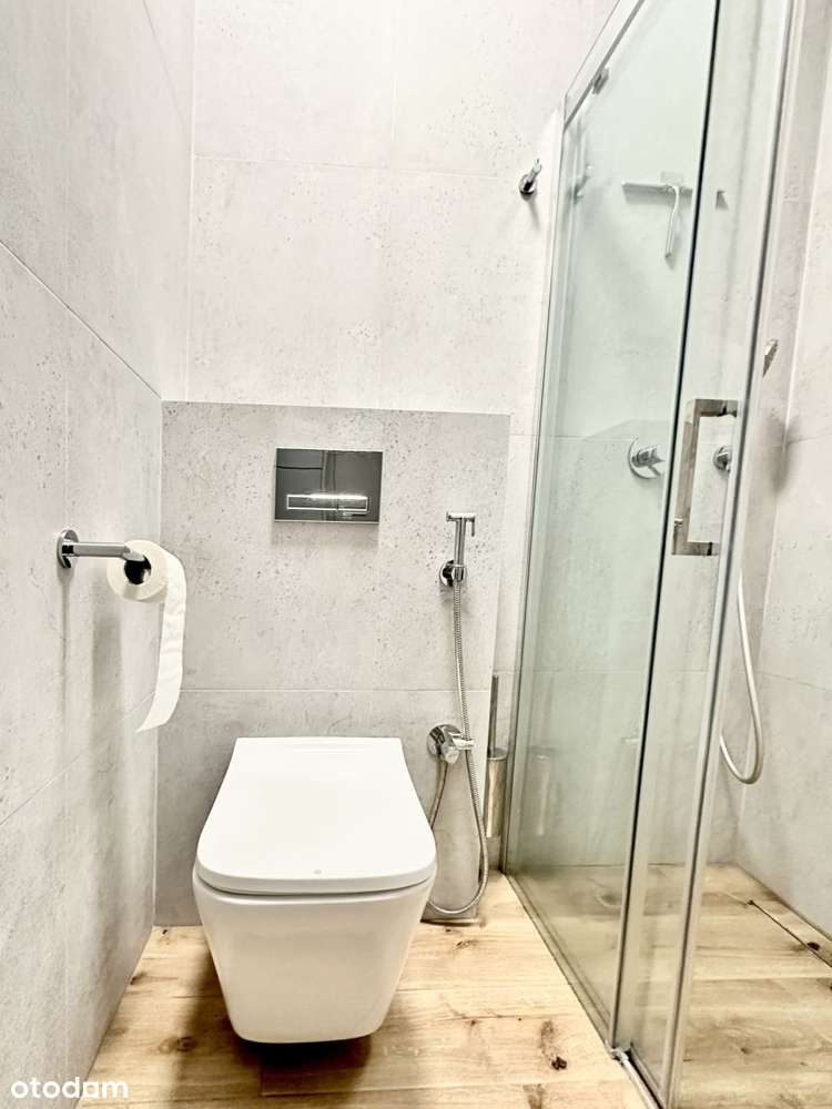 Widne 3 pokoje przearanżowane na 4 + 2 łazienki-11