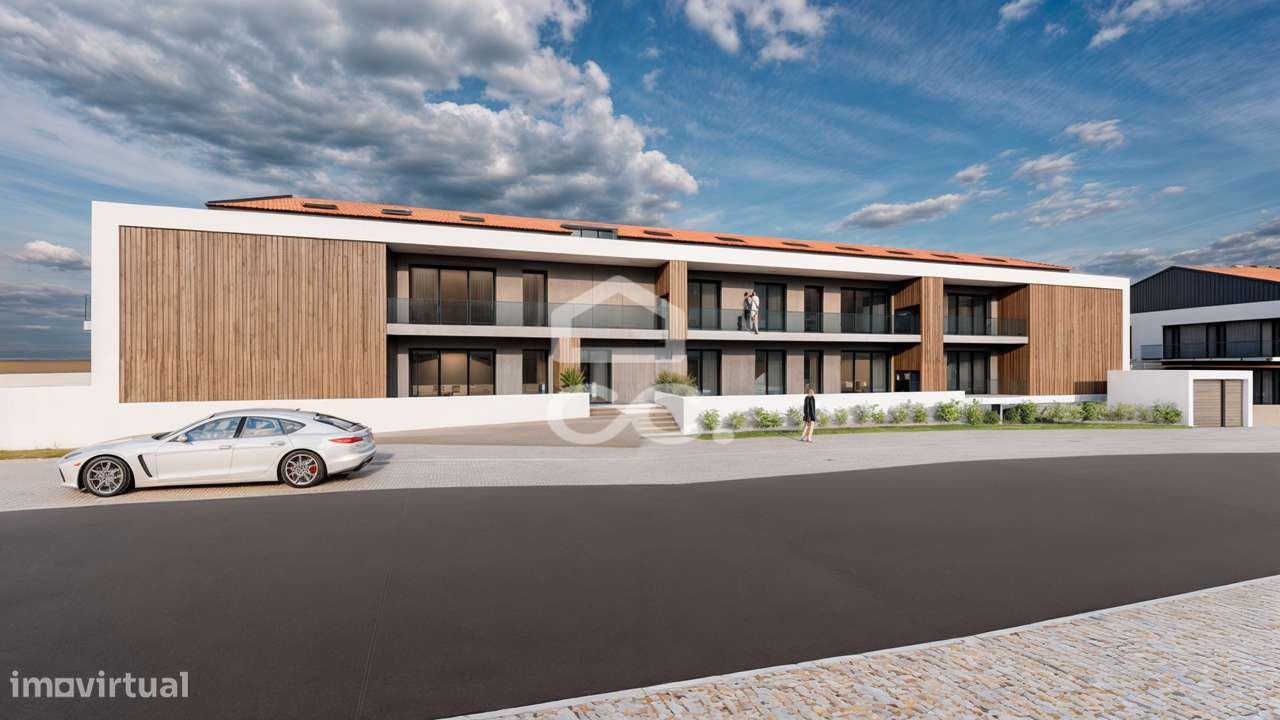 Apartamento T3 com terraço e um logradouro com 157m2, em construção em-9