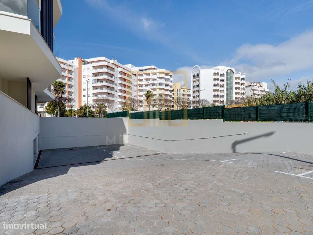 Fantástico T1, Novo, com 2 casas de banho, lugar de estacionamento ...-26