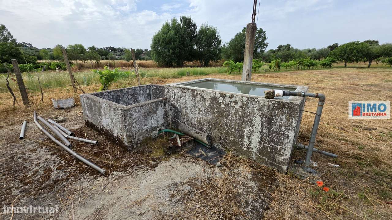 Quinta com garagem em Escalos de Cima-8