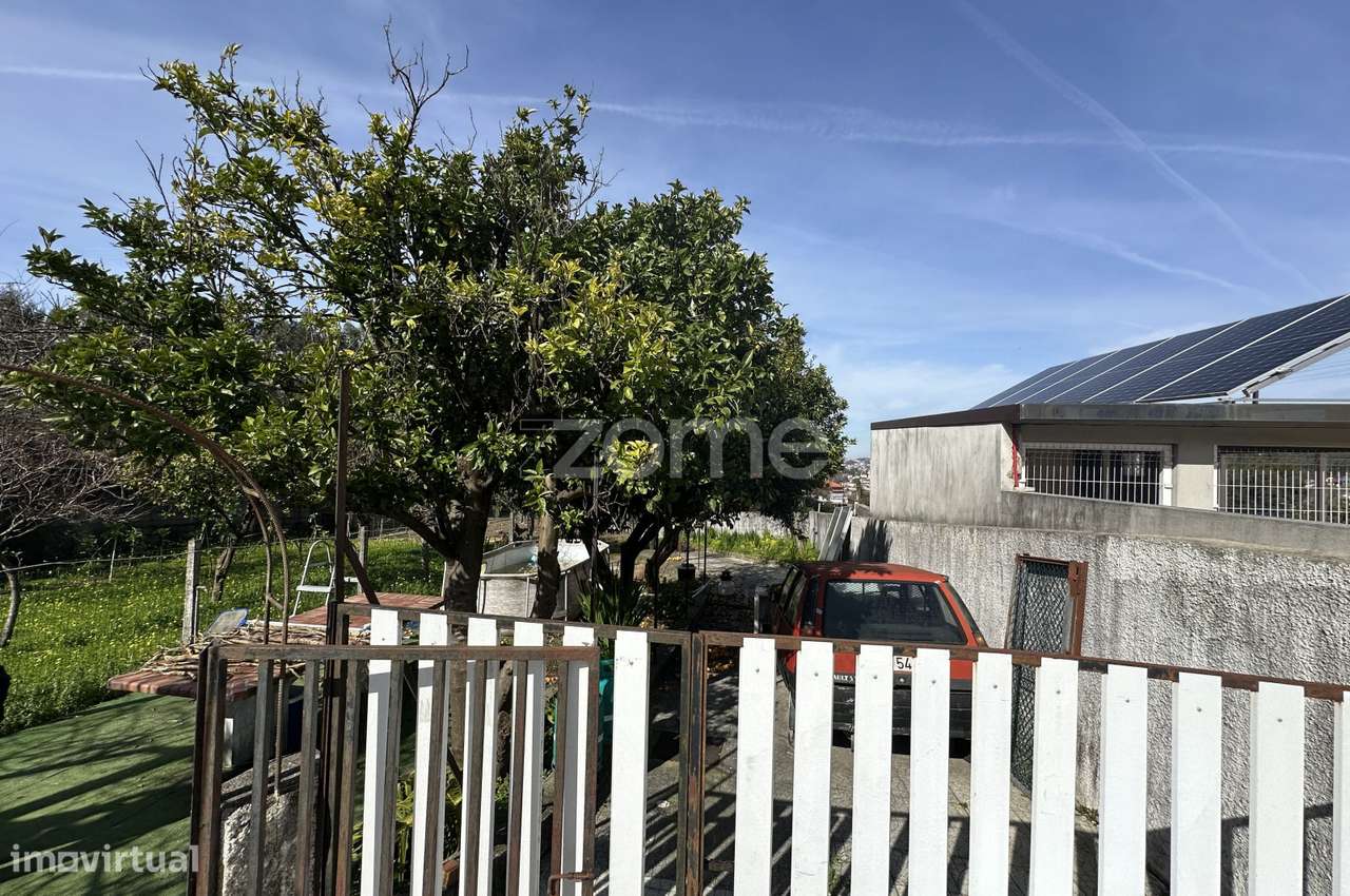 Moradia T6 perto do centro de Oliveira de Azeméis - Grande imagem: 4/16