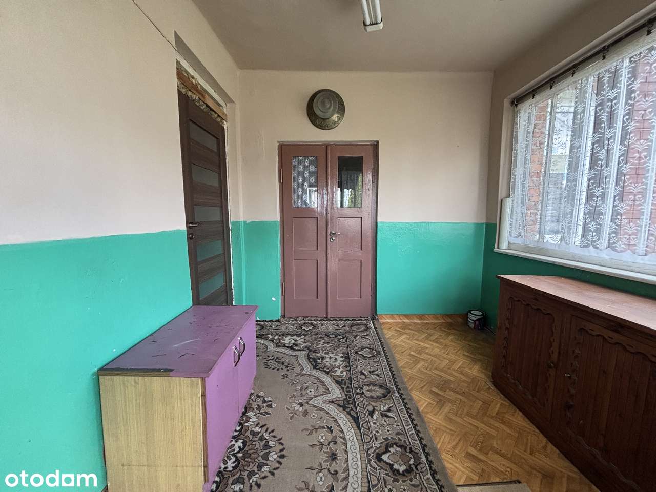 Dom z potencjałem w dobrej lokalizacji-11