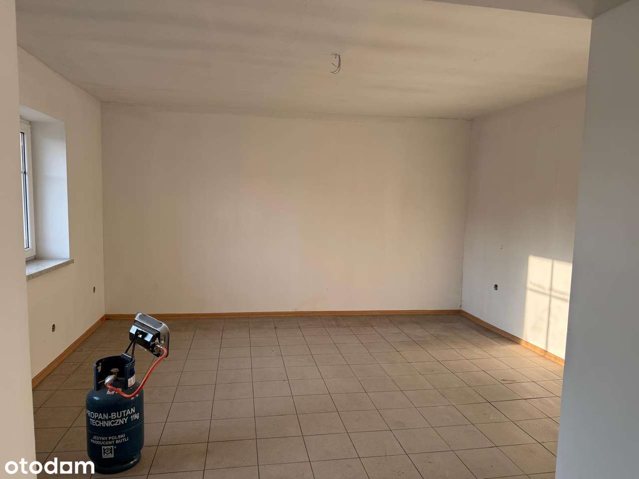 Przestronne biuro na parterze z monitoringiem - Pełny obrazek: 5/9