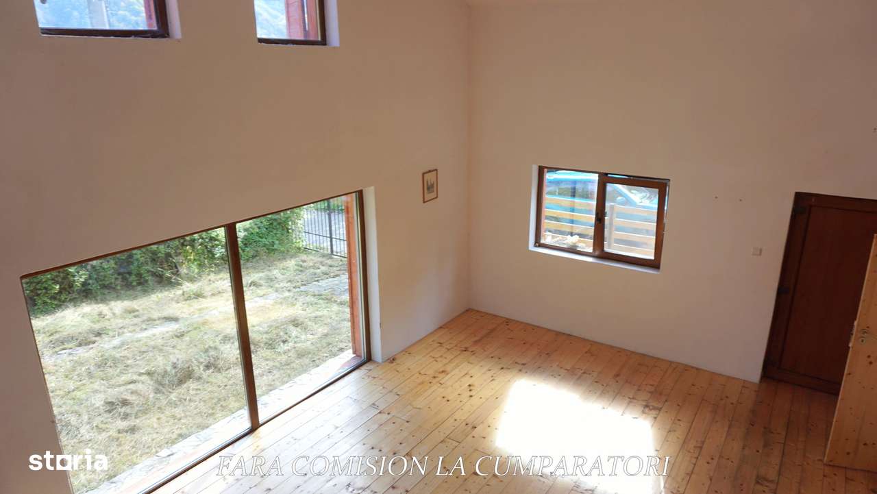 CABANA DE LA MUNTE, UN LOC FERMECATOR-8