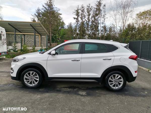 Hyundai Tucson blue 1.7 CRDi 2WD DCT Style - 11