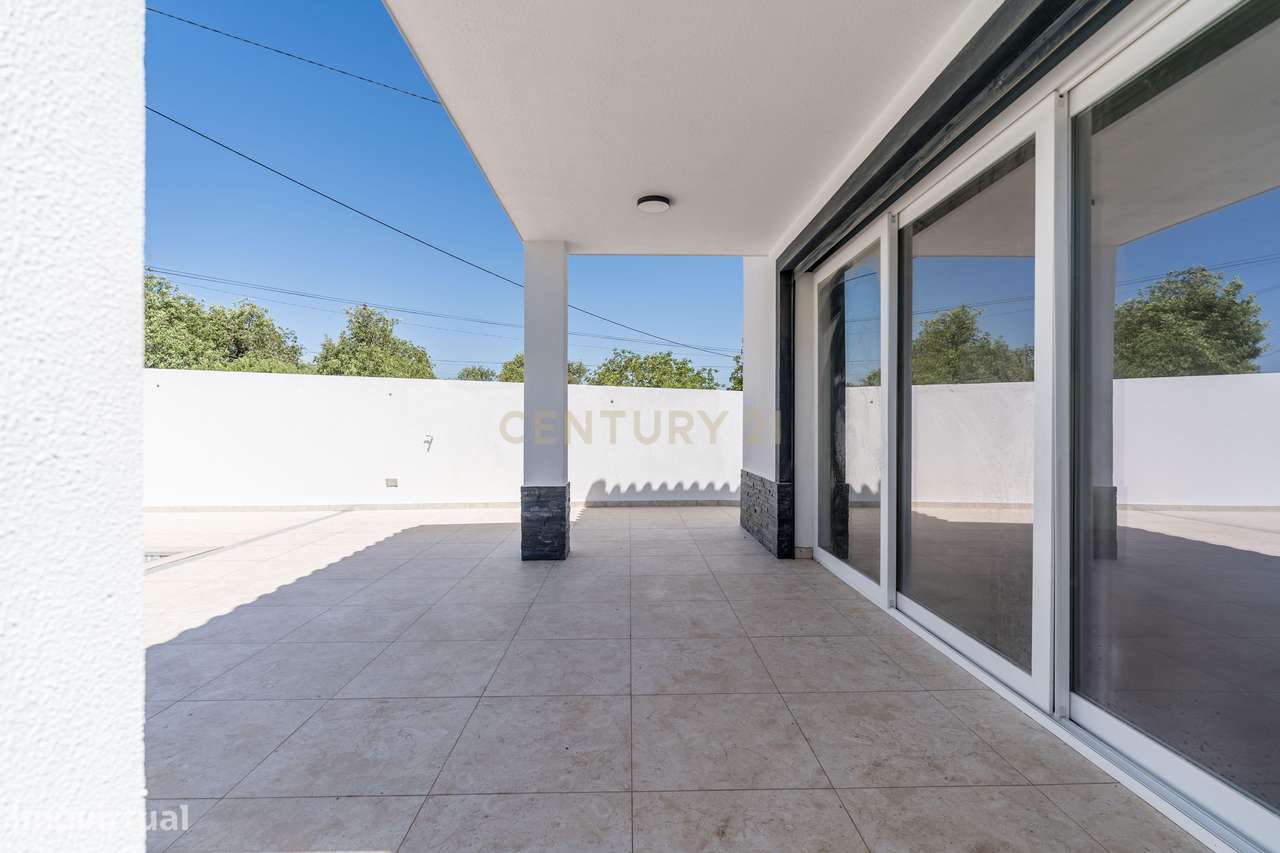 Moradia T3, Nova e Exclusiva: Campo, Mar e Piscina em Albufeira-6