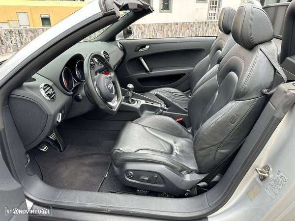 Audi TT Roadster 2.0 TDi quattro - 9