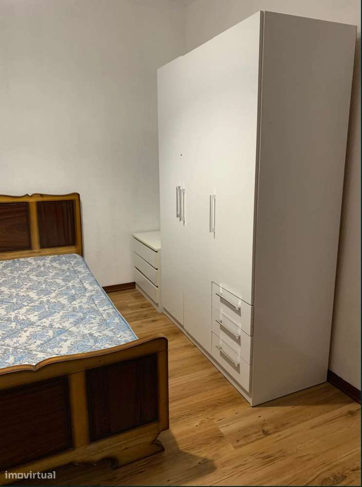 Vivenda no campo
700 € - Grande imagem: 4/10