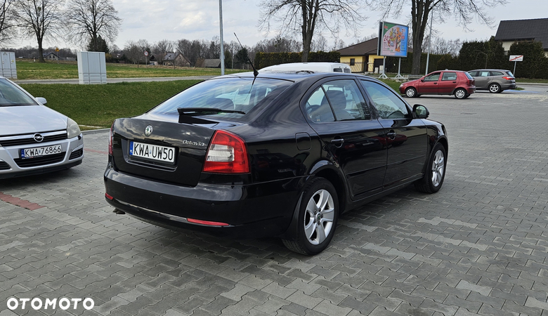 Skoda Octavia 2.0 TDI Ambiente - 4