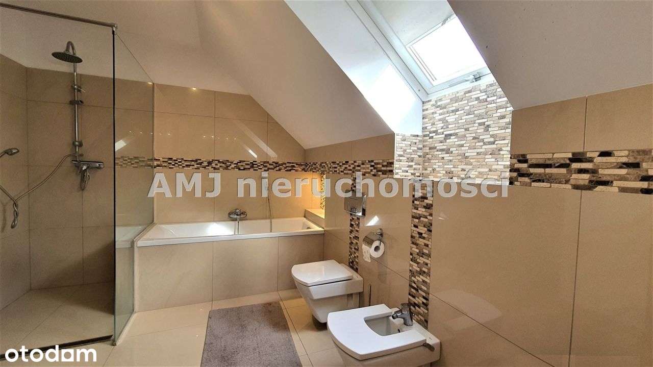 Funkcjonalny, wolnostojący dom w Milejowicach-14