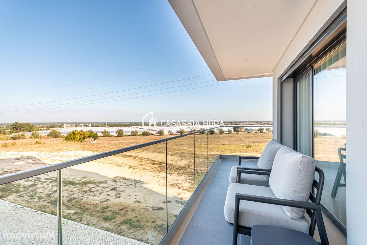 T3 NOVO NA ATALAIA - MONTIJO | MOBILADO, 2 AMPLAS VARANDAS E GARAGE...-20