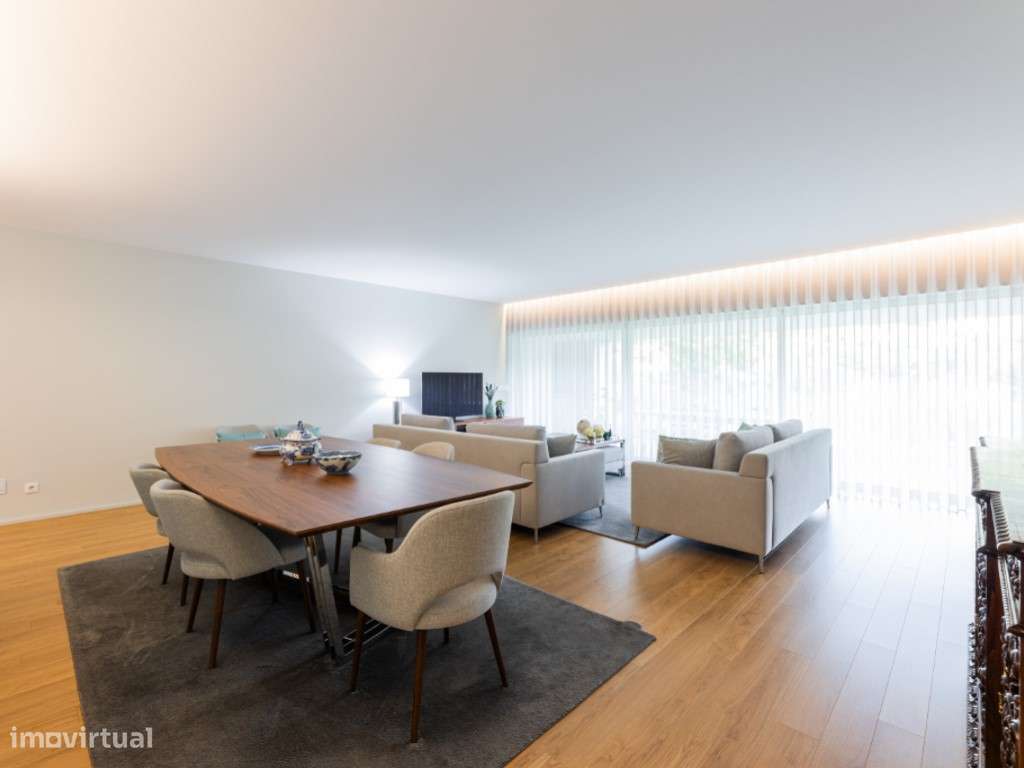 Oferta da Escritura. Moradia individual térrea T4+escritório, em Sã... - Grande imagem: 2/53