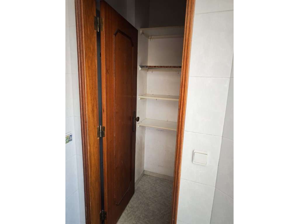 Apartamento no centro da Cova da piedade em predio de prestígio-17