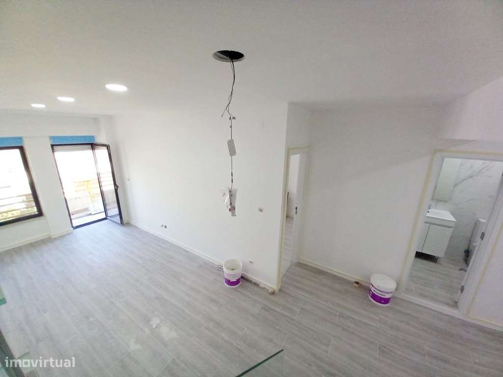 Apartamento T4 Venda em Costa da Caparica,Almada-28