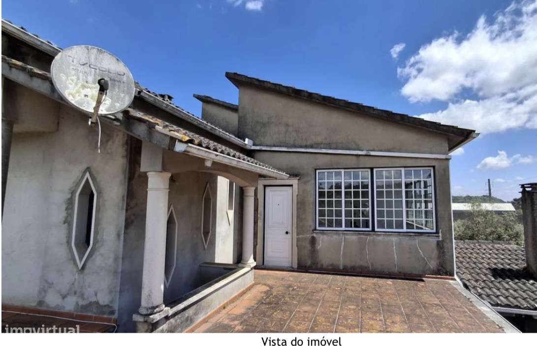 Imóvel de banco : escritura ao abrigo do simplex-19