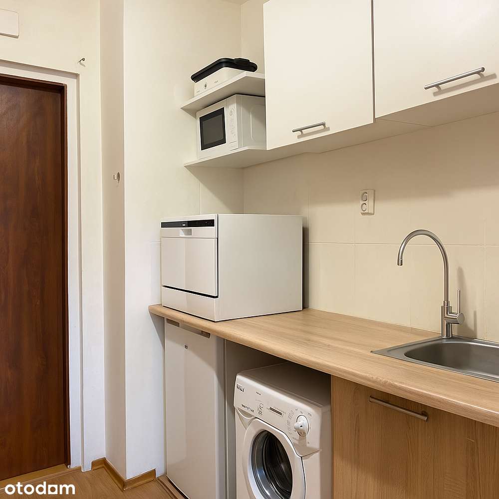 Jasne studio na Żoliborzu. - Pełny obrazek: 4/7