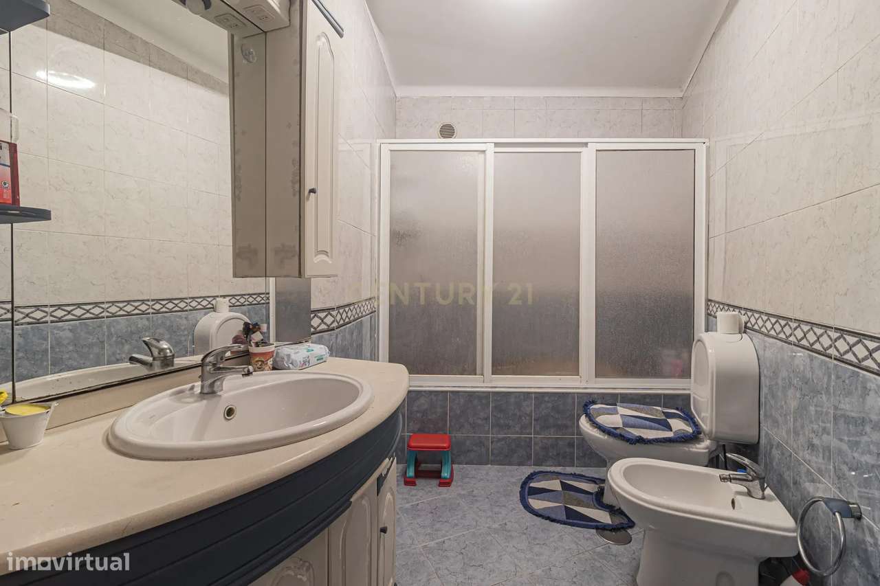 Casa T3 em Santa Maria, Torres Vedras - Oportunidade Única!-24