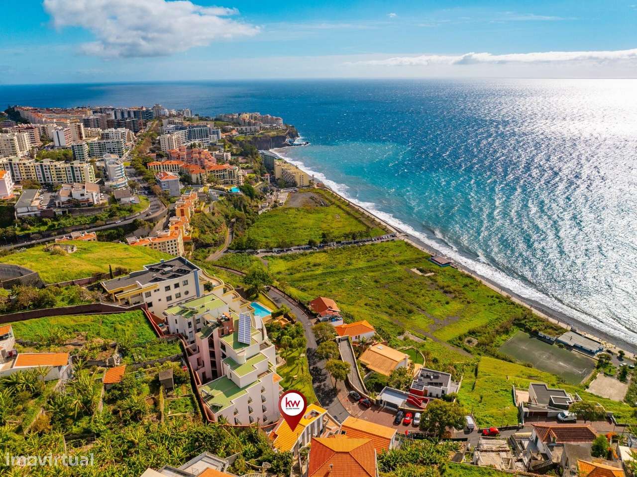 Moradia T3 com Vista Mar na Estrada Monumental – Praia Formosa-24