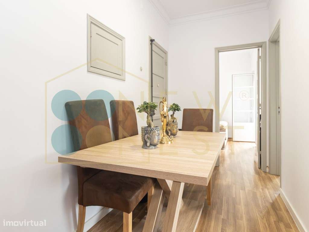 Apartamento T2+1 com excelente luz natural, varanda e logradouro co...-7