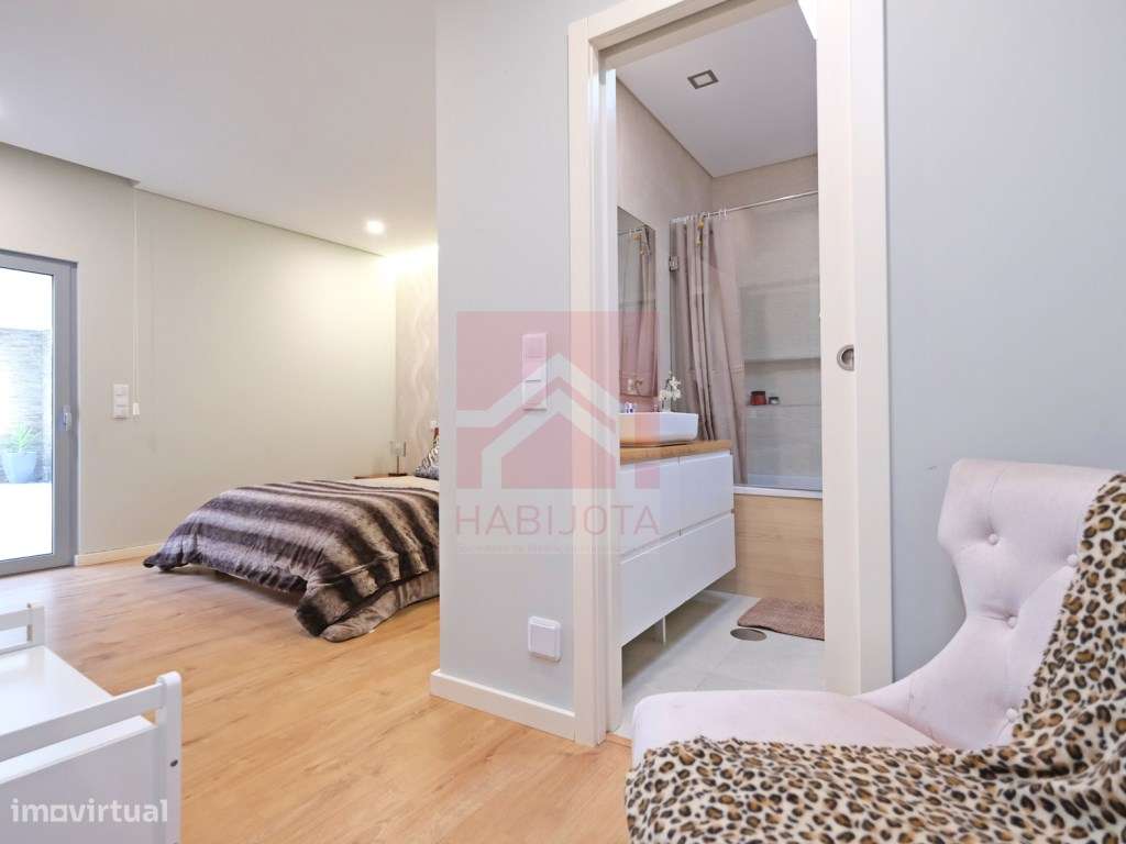 Moradia térrea T4 em Gondomar-35