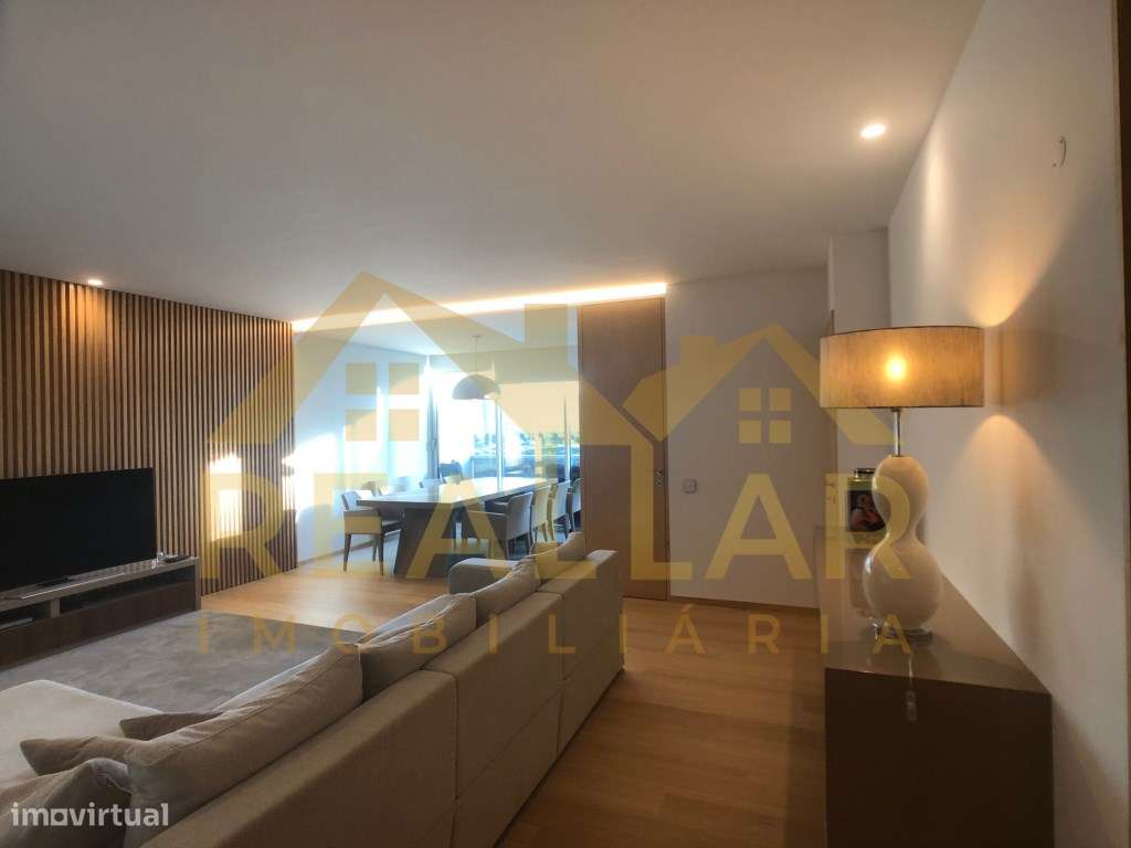 Apartamento T3 NOVO a 50 metros da praia Póvoa de Varzim - Grande imagem: 5/26