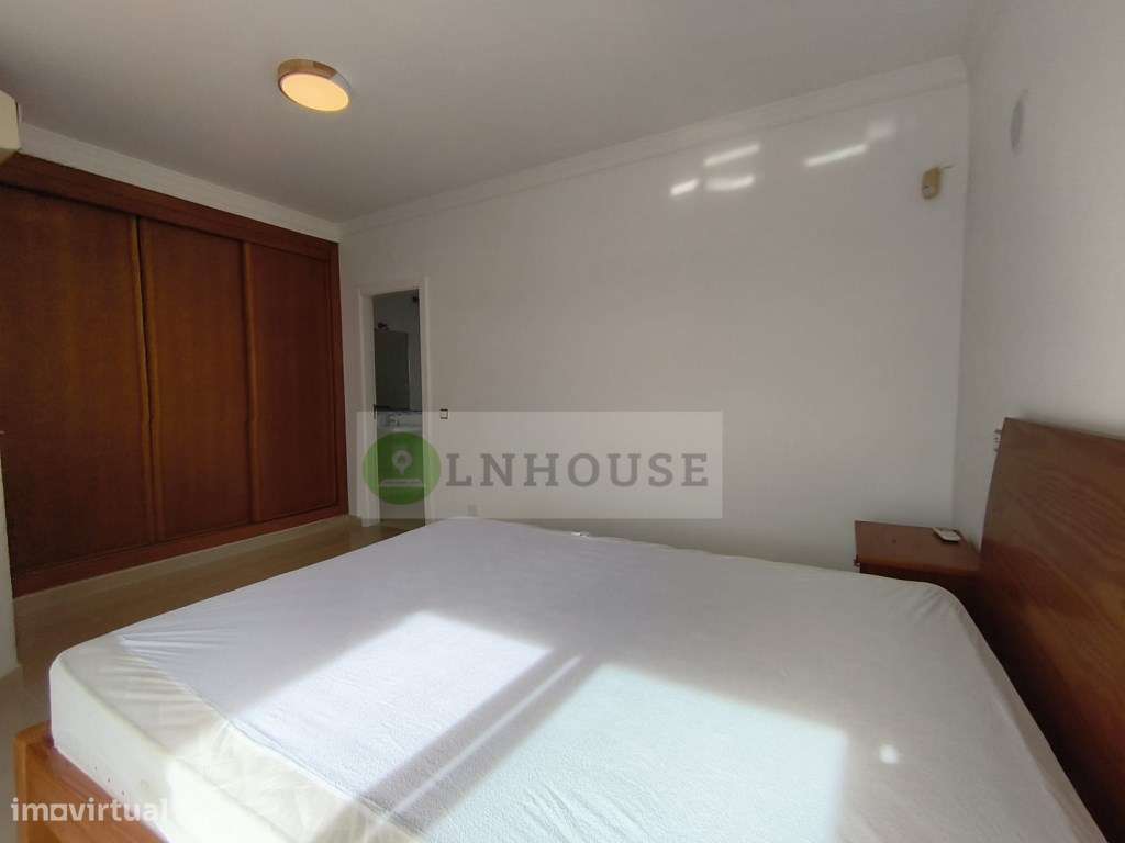 Moradia T4 com piscina e garagem - Castro Marim-26