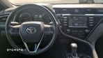 Toyota Camry - 16