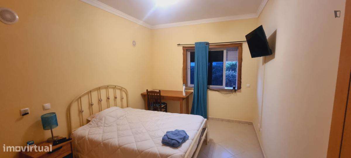 Quarto - localizado em Portimao - Grande imagem: 2/10