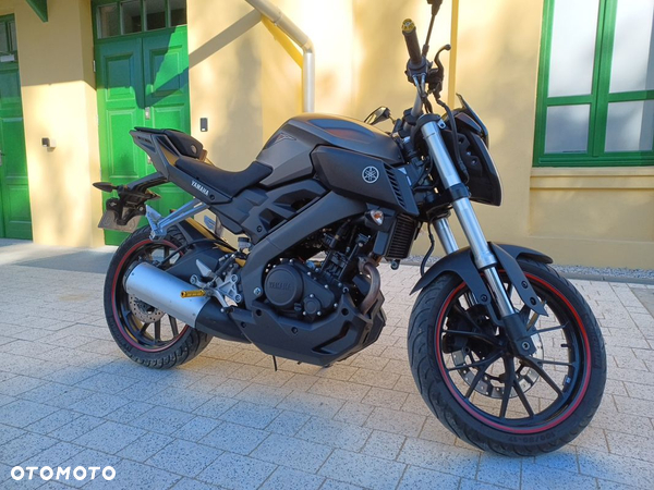 Yamaha MT - 2