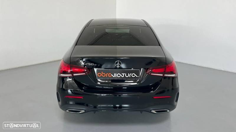 Mercedes-Benz A 250 Limousine e AMG Line - 5