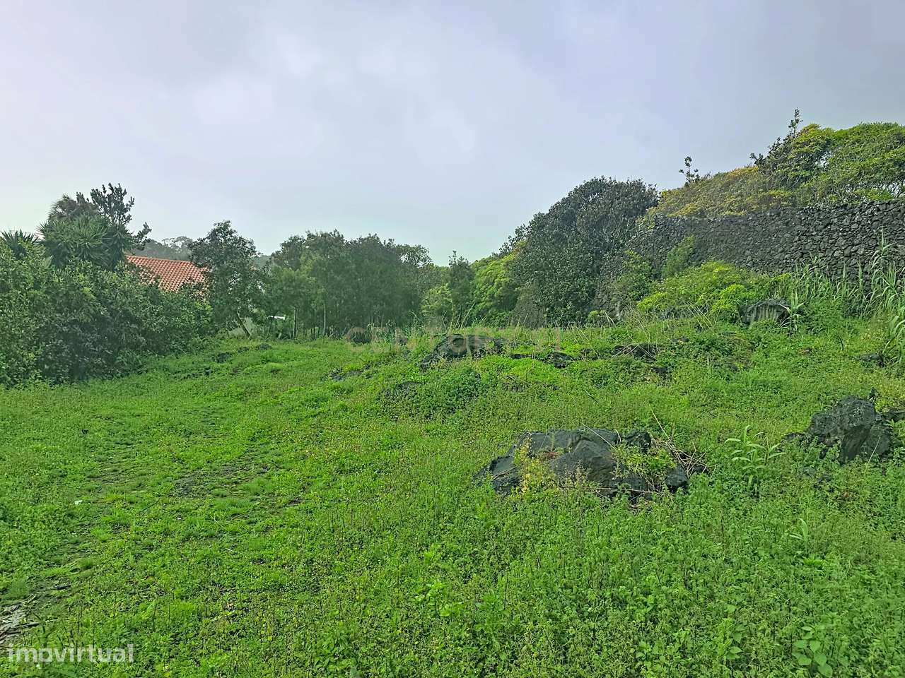 Terreno Urbano à Venda no Pópulo, Ponta Delgada. - Grande imagem: 2/4