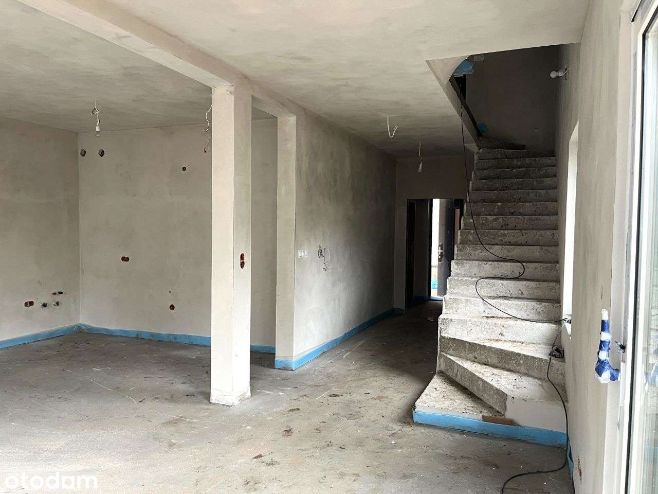 Segment w centrum- Józefów zachodni, do PKP 850 m-11