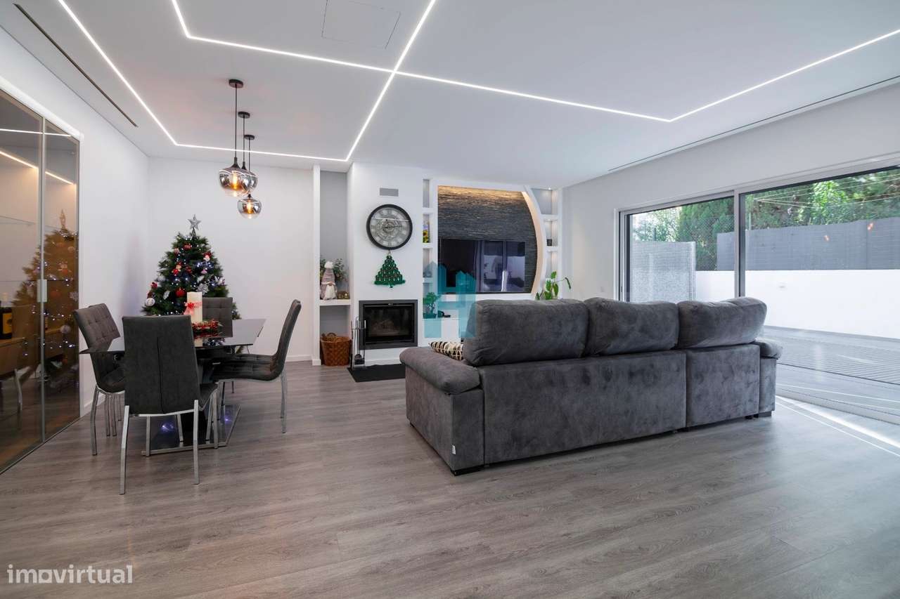 Moradia de Luxo, V4 - Barranco do Rodrigo - Grande imagem: 5/21